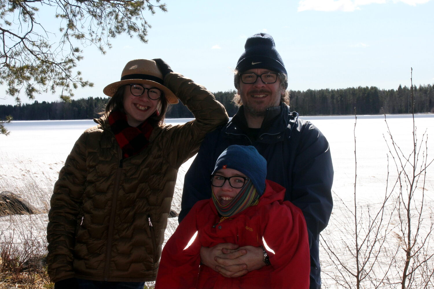 Cleo, Oskar och jag vid Nydalasjön.
